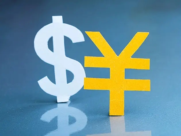 美联储高官称不排除继续加息