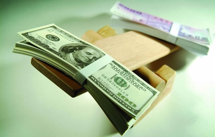 各种压力间走钢丝!美联储或在本次会议上“按兵不动”