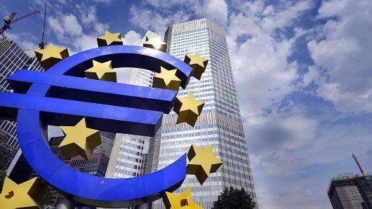 美国关键数据出炉,特朗普再次喊话美联储!